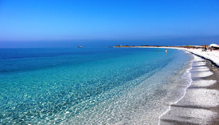 a picture of mari ermi beach