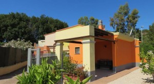 a picture of holiday home case dune di chia in south sardinia