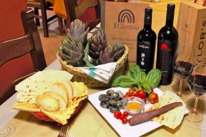 a picture of typical Italian antipasti at restaurant il Grottino in Santa Teresa di Gallura in north Sardinia