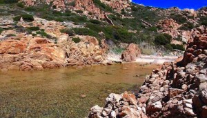 a picture of porto la cruzitta near costa paradiso sardinia