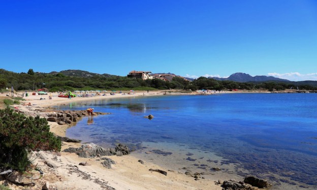 a picture of spiaggia punta nuraghe in porto rotondo sardinia