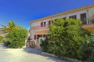 a picture of apartments at Le Villette di Capo Testa in north Sardinia Italy