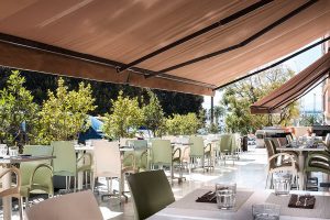 the outside terrace at Luigi Pomata, a top restaurant in Cagliari south Sardinia
