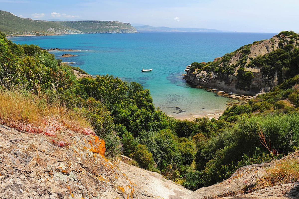 Spiaggia Cumpoltittu, a small cove located near Bosa, Oristano, west Sardinia, Italy.