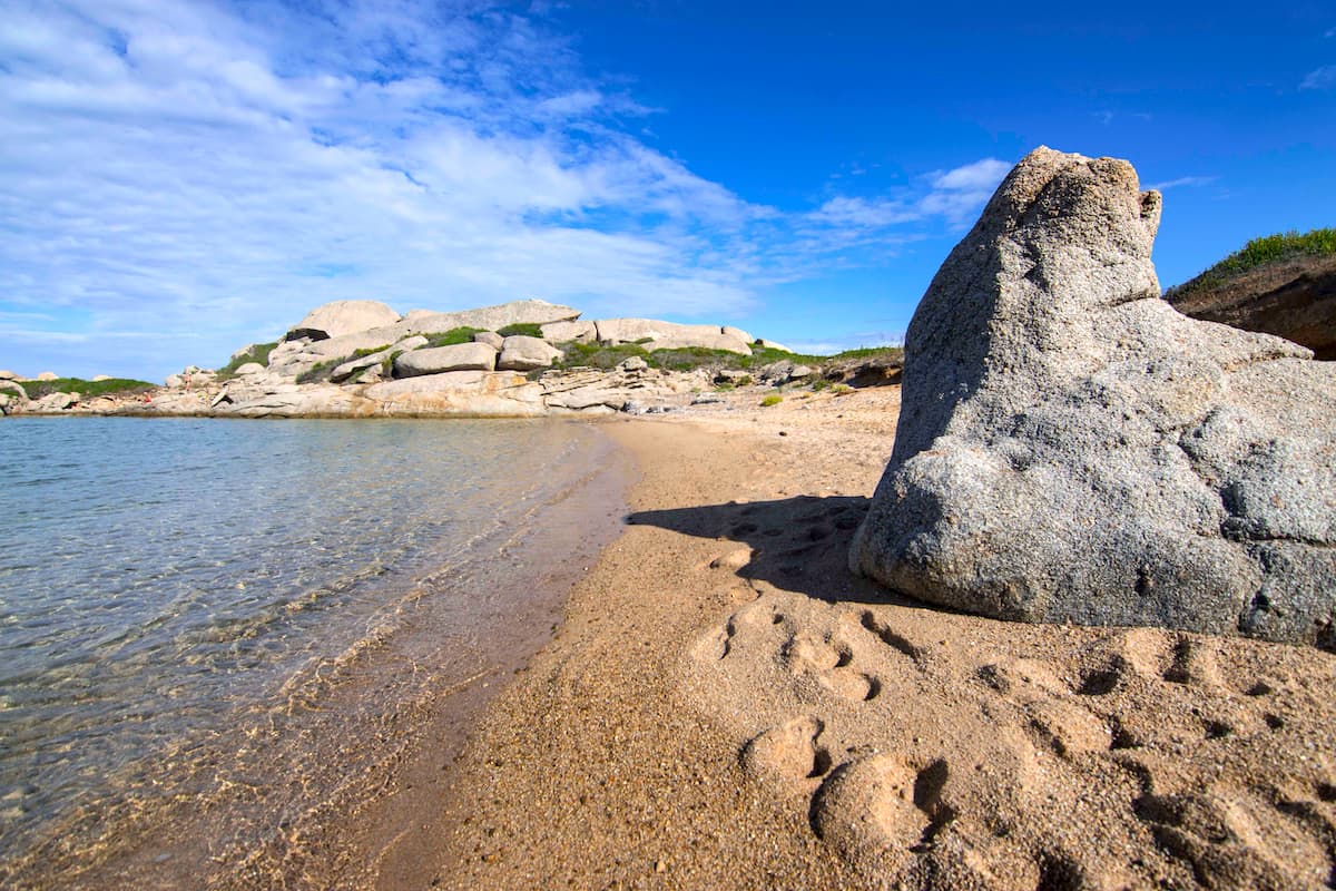 Beautiful scenery at Spiaggia La Licciola, near Santa Teresa di Gallura, north Sardinia, Italy.